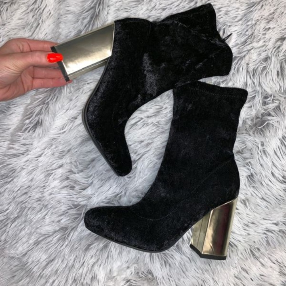 New black crushed velvet boots with gold heels